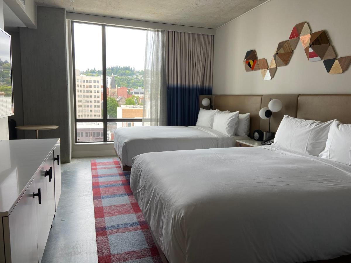Hyatt Centric Downtown Portland Hotel Exterior photo