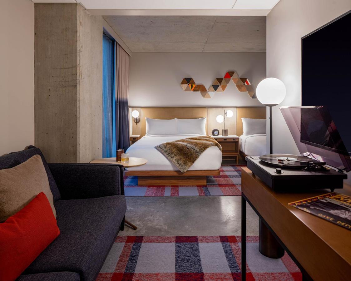 Hyatt Centric Downtown Portland Hotel Exterior photo