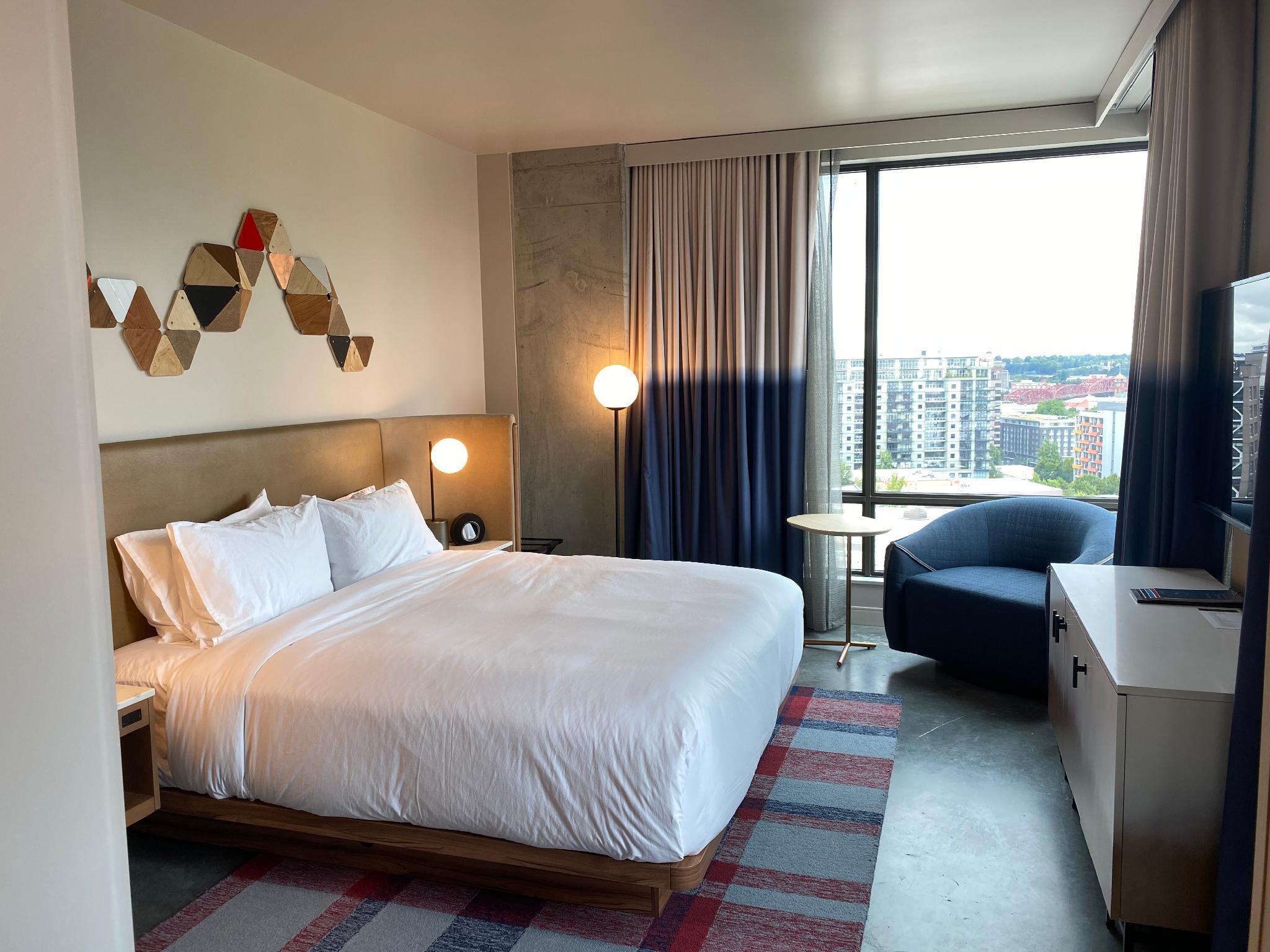 Hyatt Centric Downtown Portland Hotel Exterior photo