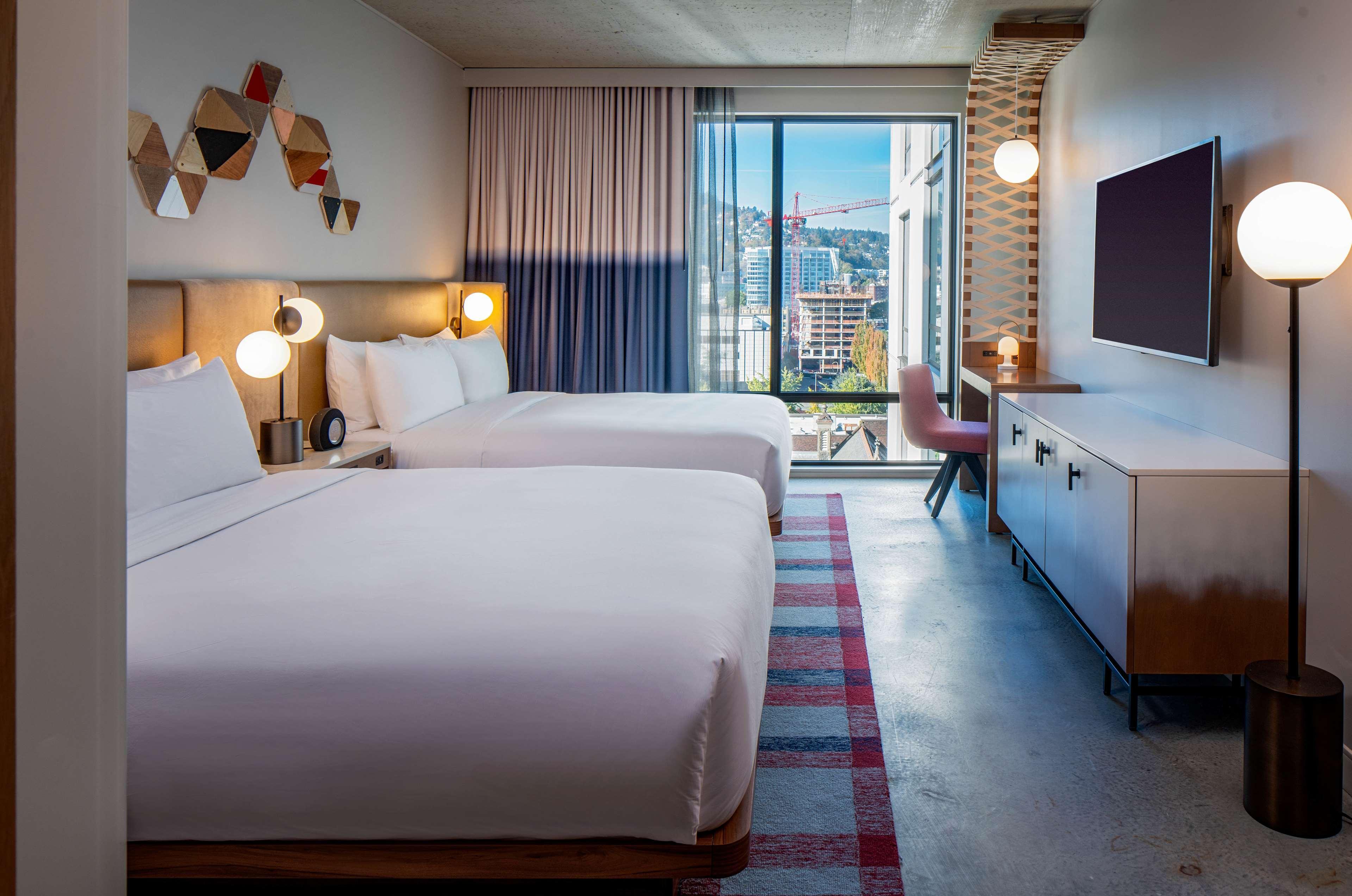 Hyatt Centric Downtown Portland Hotel Exterior photo